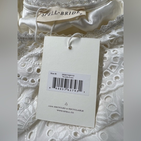 Spell Cream Lace Maxi Dress - Picture 14 of 16